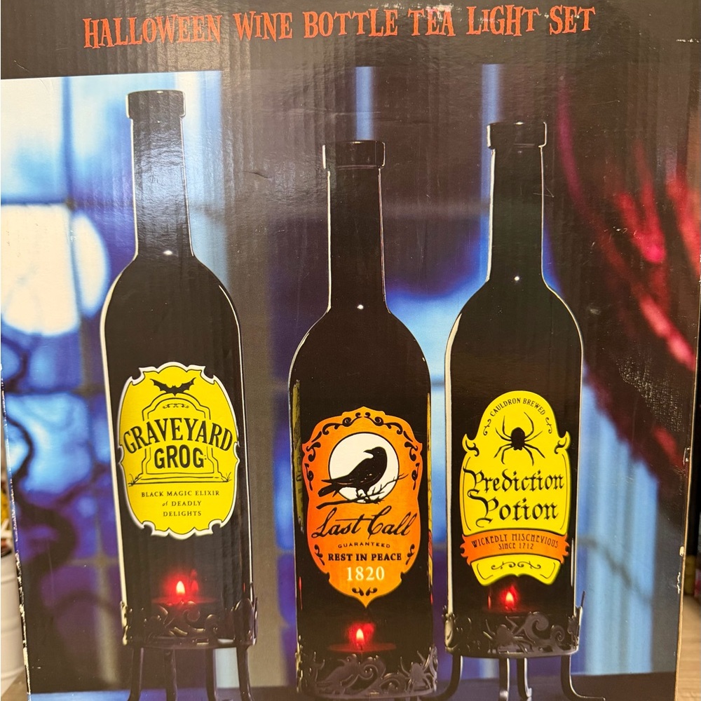 Yankee Candle Graveyard Last Call Halloween Wine Bottle Tea Light Set
